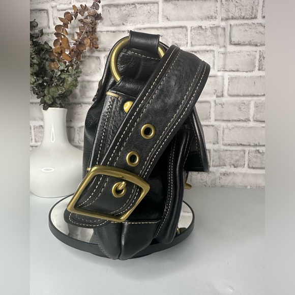 COACH Ali 65TH Anniversary
Vacchetta Leather Shoulder Bag Black 10327 EUC - Picture 5 of 14